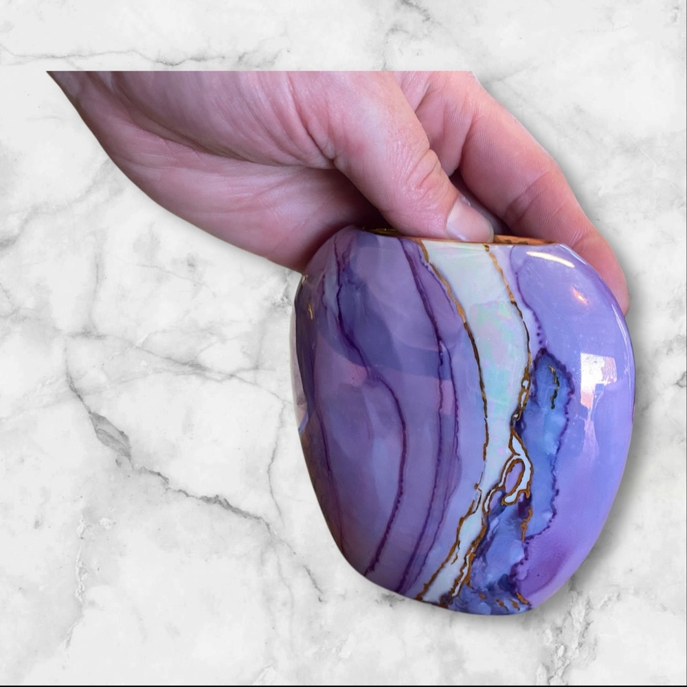 Purple glossy JH BROWN 1990 22 kt  vase